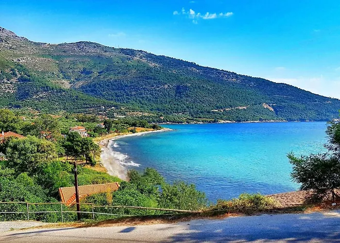 Miro & Lana Vacation Kinira